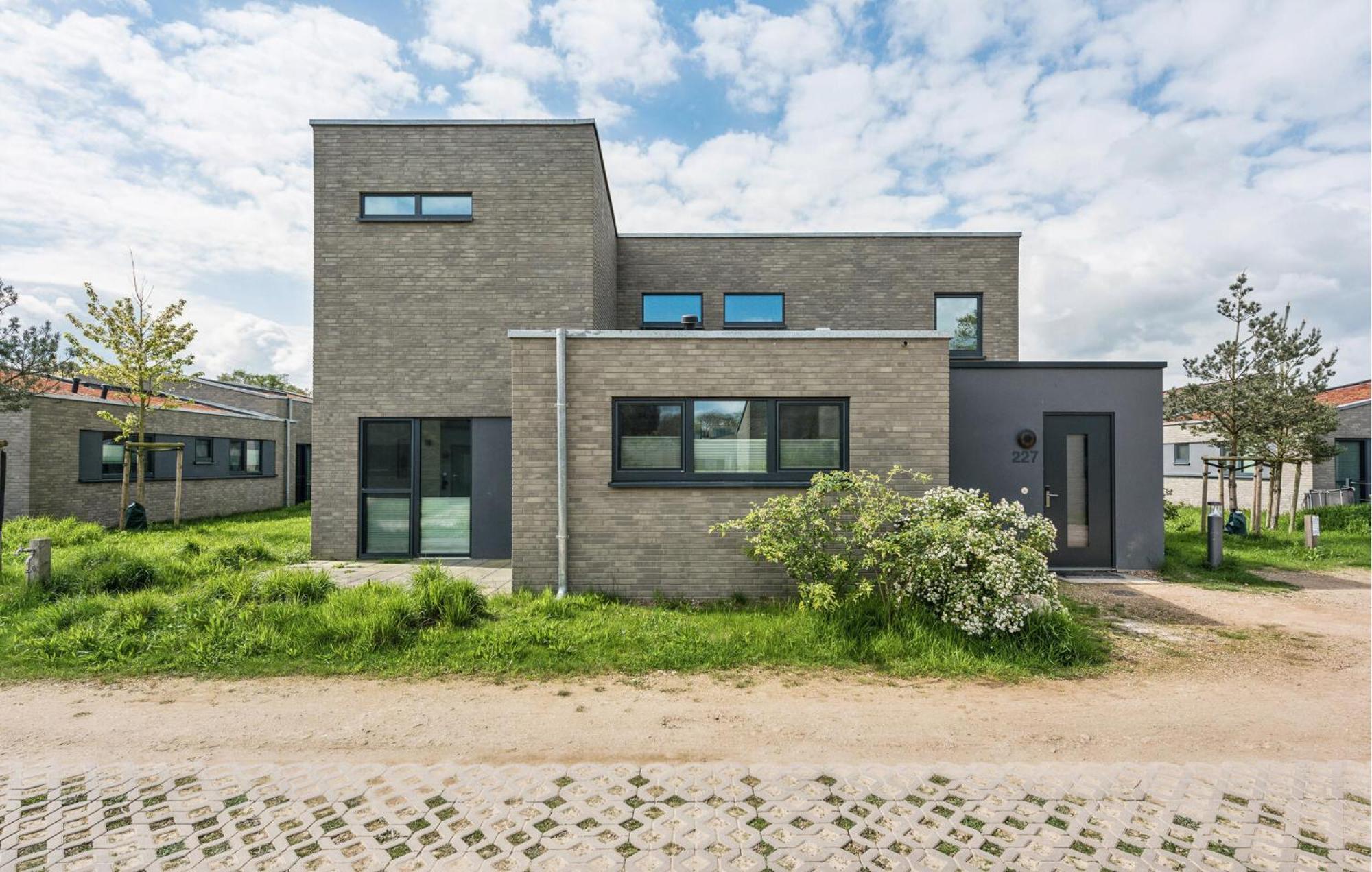 Cozy Home In Lembruch-Duemmer See With Sauna Exterior foto